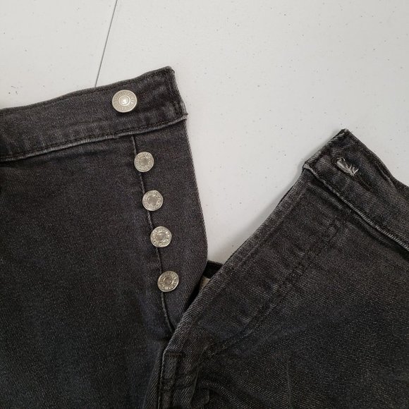 Levis Womens Gray Wedgie Short Size 32 Rolled Hem Denim Casual Button Fly Summer - Picture 3 of 9